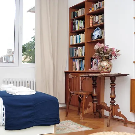Appartamento Best Location In Downtown Sofia